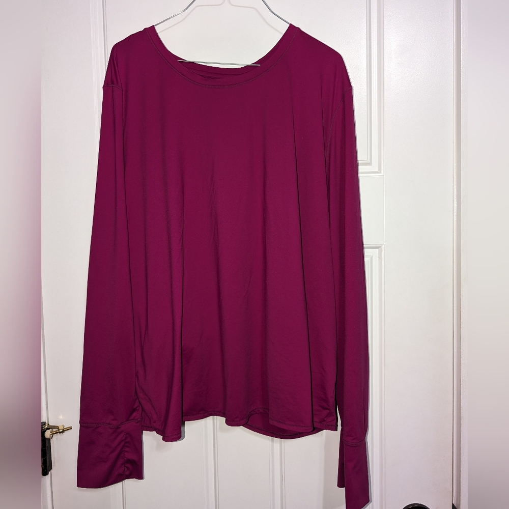 EUC | 2X Athleta | Long Sleeve SPF Top w/ Thumb Holes & Open Back | Magenta